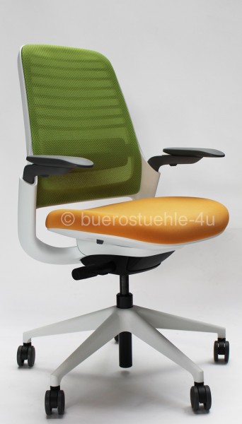 Steelcase Series 1 contrast synchron